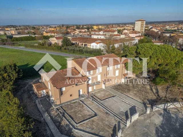 Attico in vendita a Bientina, Toscana