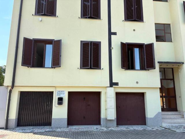 Appartamento in vendita a Badile, Zibido San Giacomo