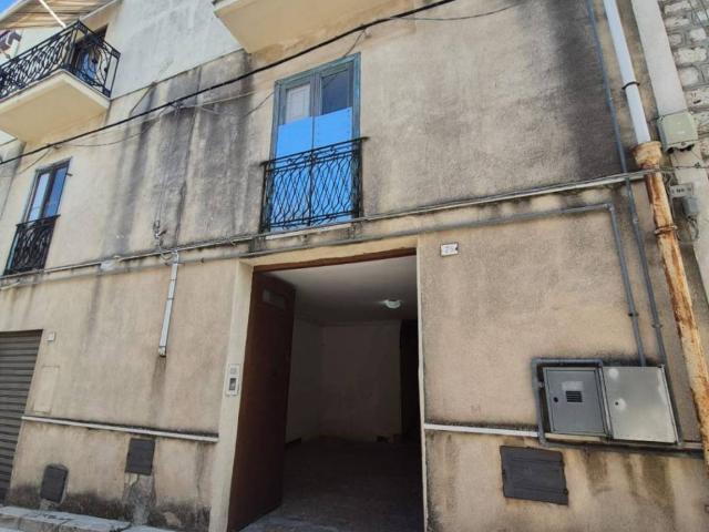 Appartamento in vendita a Bisacquino, Sicilia