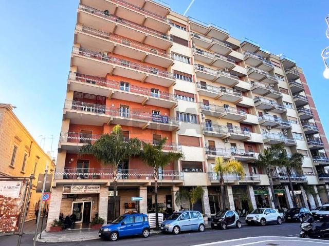 Appartamento in vendita a Puglia, Barletta-andria-trani