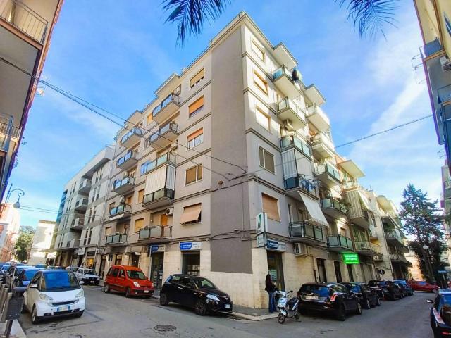 Appartamento in vendita a Puglia, Barletta-andria-trani