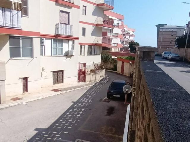 Appartamento in vendita a Puglia, Barletta-andria-trani