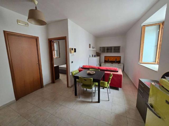Appartamento in vendita a Puglia, Barletta-andria-trani