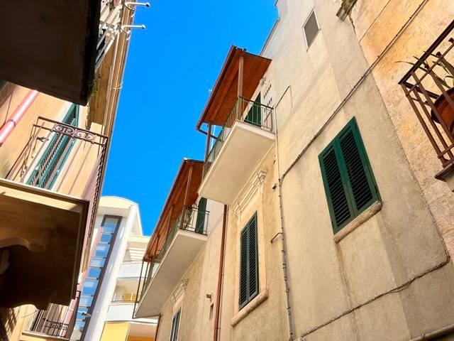 Appartamento in vendita a Puglia, Barletta-andria-trani