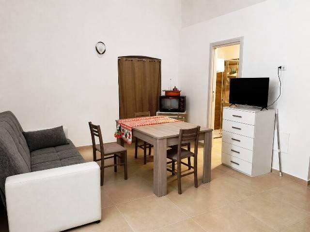 Appartamento in vendita a Puglia, Barletta-andria-trani