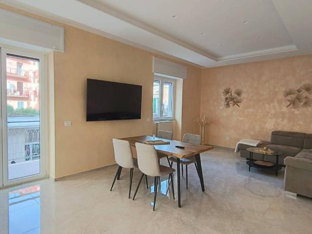 Appartamento in vendita a Puglia, Barletta-andria-trani
