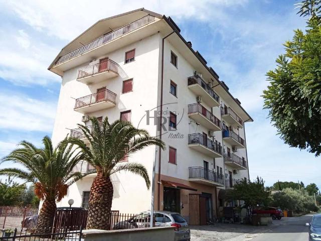 Appartamento in vendita a Calabria, Cosenza