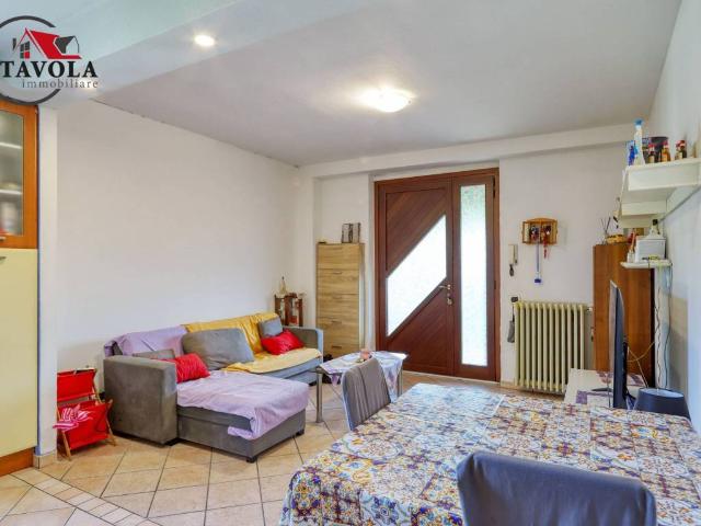 Appartamento in vendita a Zerbi, Bisuschio