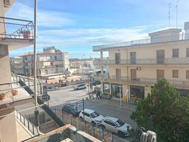 Appartamento in vendita a Puglia, Bari