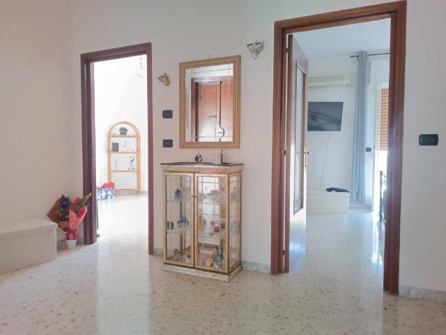 Appartamento in vendita a Puglia, Bari