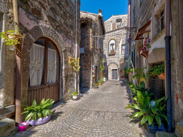 Appartamento in vendita a Blera, Lazio