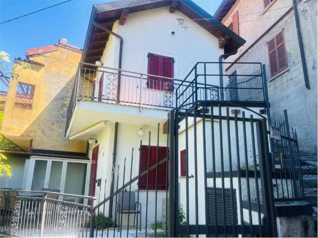 Villa Indipendente in vendita a Capovico, Blevio