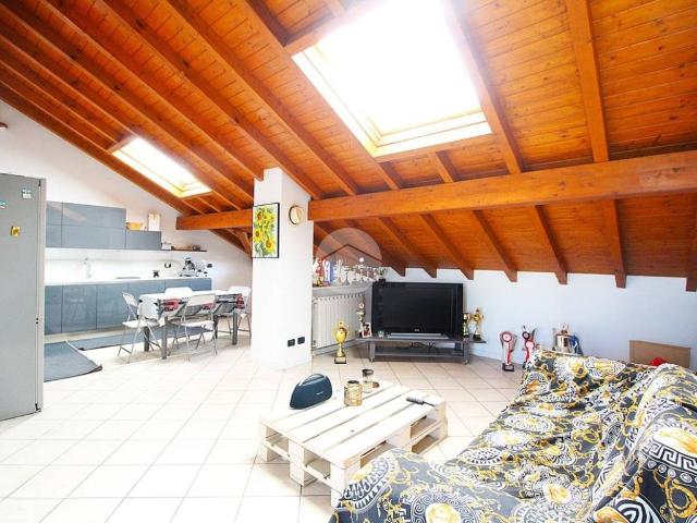 Appartamento in vendita a Boffalora Sopra Ticino, Lombardia