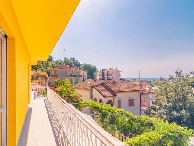 Appartamento in vendita a Boissano, Liguria