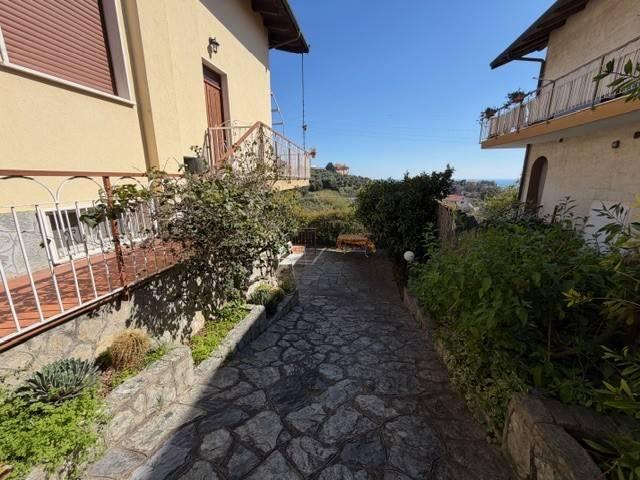 Appartamento in vendita a Boissano, Liguria