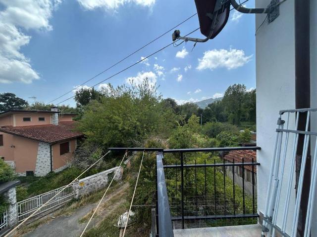 Appartamento in vendita a Bolano, Liguria