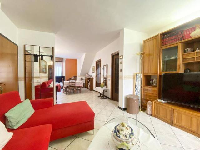 Appartamento in vendita a Ospiate, Bollate