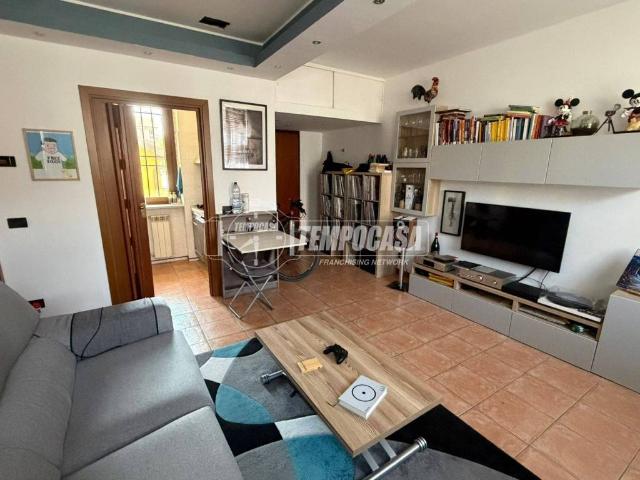 Appartamento in vendita a Ospiate, Bollate