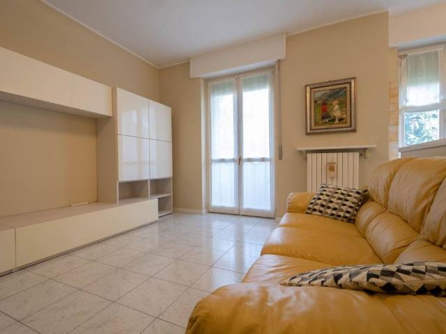 Appartamento in vendita a Ospiate, Bollate