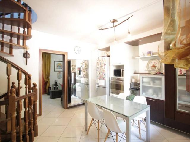 Appartamento in vendita a Quartiere Navile, Bologna