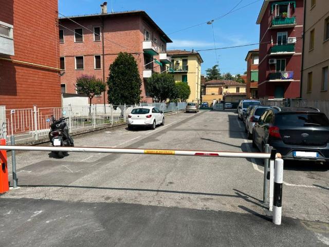 Appartamento in vendita a Quartiere Navile, Bologna