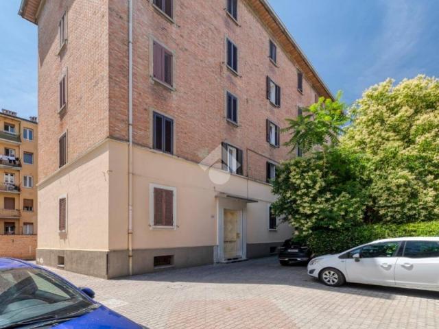 Appartamento in vendita a Quartiere Navile, Bologna