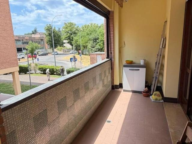 Appartamento in vendita a Massarenti, Bologna