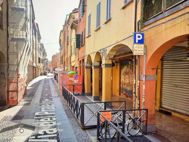 Appartamento in vendita a Porto-Saragozza, Bologna