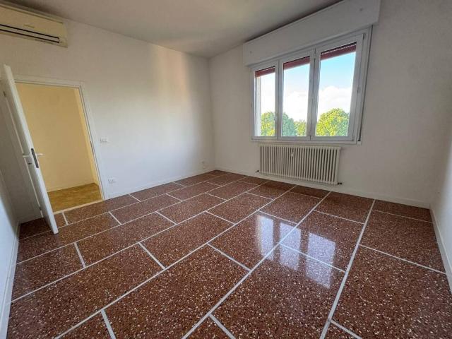 Appartamento in vendita a Santo Stefano, Bologna