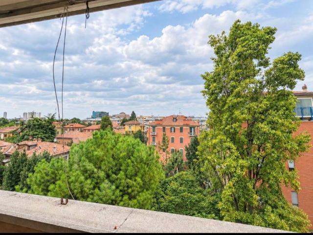 Appartamento in vendita a San Donato-San Vitale, Bologna
