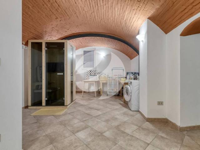 Appartamento in vendita a Saragozza, Bologna