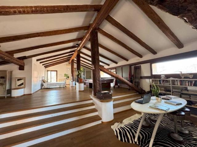 Appartamento in vendita a Porto-Saragozza, Bologna