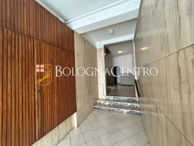 Appartamento in vendita a Porto-Saragozza, Bologna