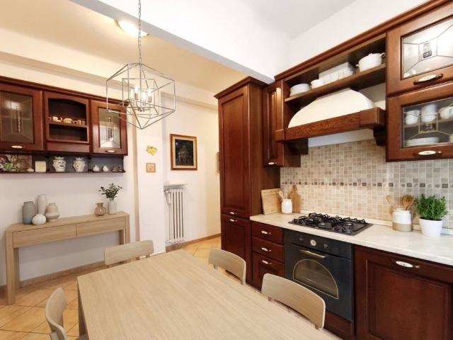 Appartamento in vendita a Quartiere Navile, Bologna