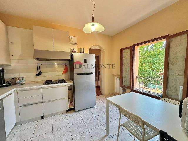 Appartamento in vendita a Quartiere Navile, Bologna