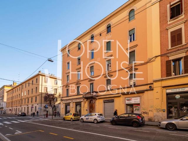Appartamento in vendita a Porto-Saragozza, Bologna