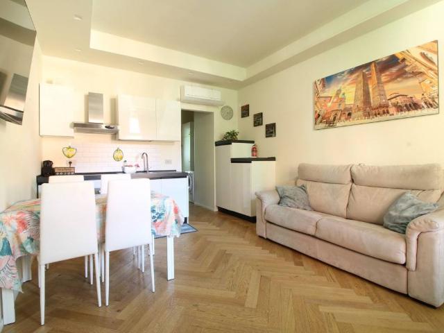 Appartamento in vendita a Saragozza, Bologna