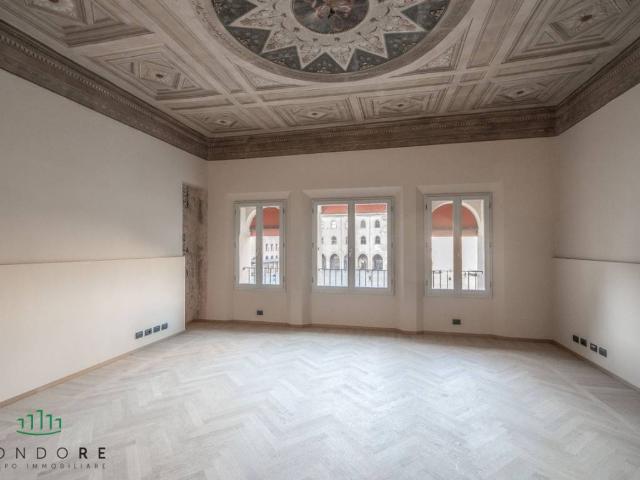 Appartamento in vendita a Santo Stefano, Bologna