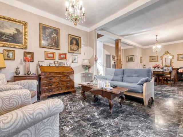 Appartamento in vendita a Porto-Saragozza, Bologna