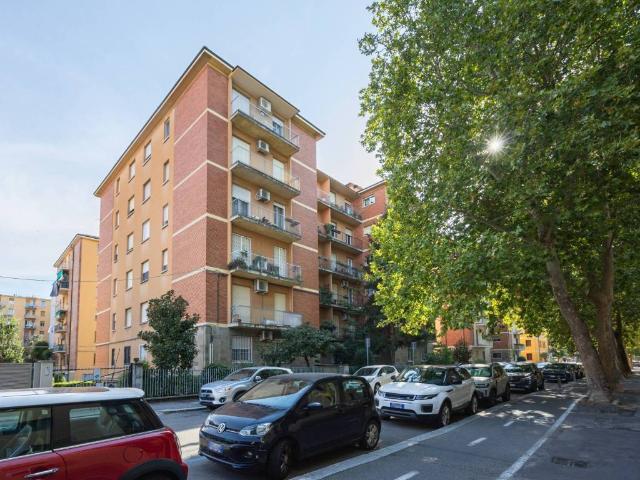 Appartamento in vendita a Saragozza, Bologna