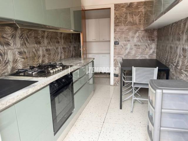 Appartamento in vendita a Porto-Saragozza, Bologna