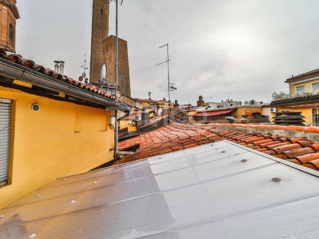 Appartamento in vendita a Santo Stefano, Bologna