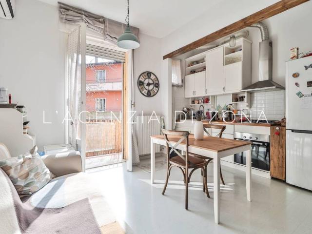 Appartamento in vendita a Saffi, Bologna