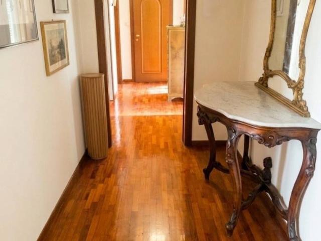 Appartamento in vendita a Quartiere Navile, Bologna