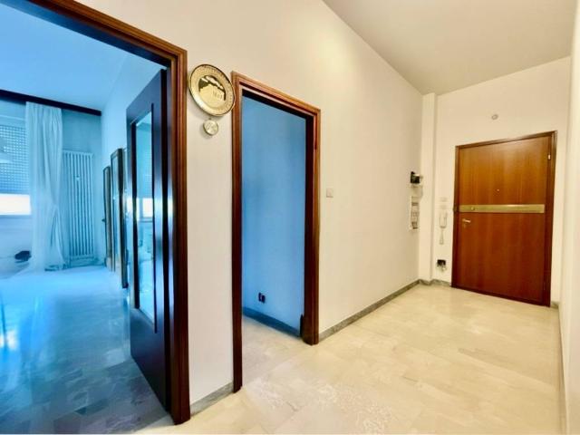 Appartamento in vendita a Quartiere Navile, Bologna