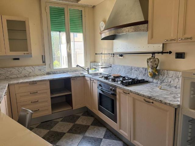 Appartamento in vendita a Santo Stefano, Bologna