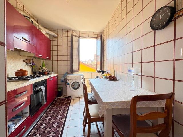 Appartamento in vendita a Quartiere Navile, Bologna