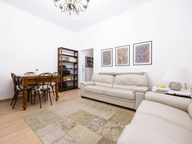 Appartamento in vendita a Santo Stefano, Bologna