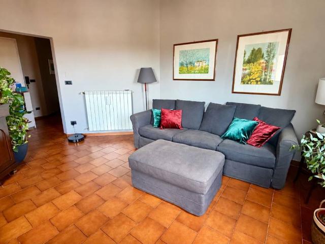 Appartamento in vendita a Saffi, Bologna