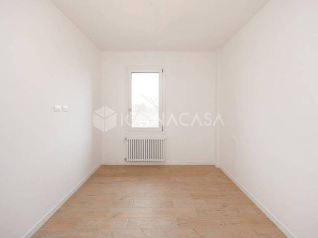 Appartamento in vendita a Quartiere Navile, Bologna